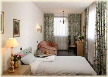 Tiptop Hotel Am Schoenen Brunnen Nuremberg Exterior photo