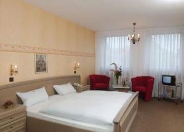 Tiptop Hotel Am Schoenen Brunnen Nuremberg Exterior photo